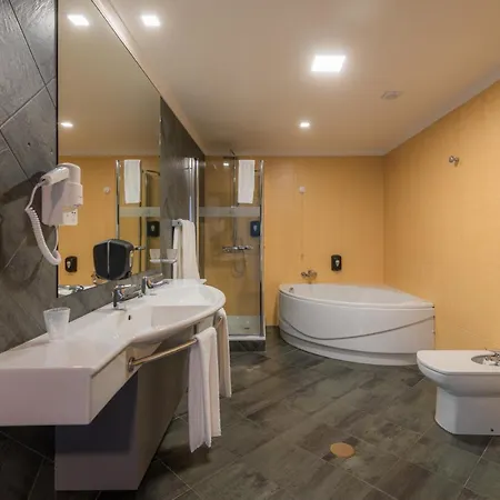Engenho Velho & Restaurante - Adults Only Inn Arco da Calheta (Madeira)
